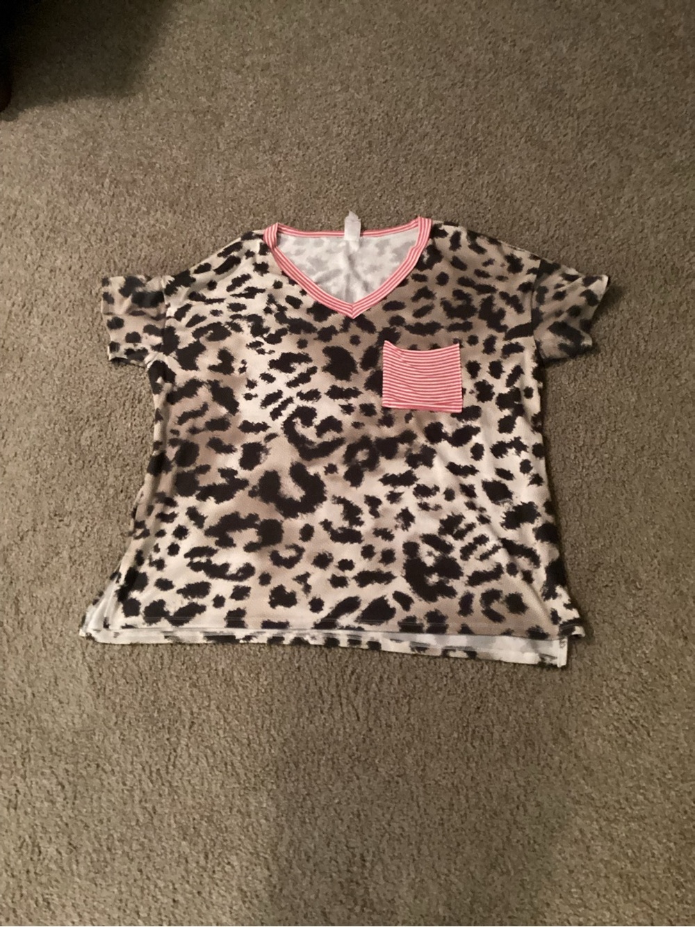 Honeyme Leopard Print V-Neck Top with Coral Trim and Pocket